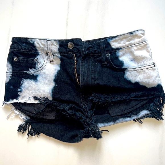 Carmar Pants - Carmar Dark Denim Tie-Dye Super Short Shorts Size 25